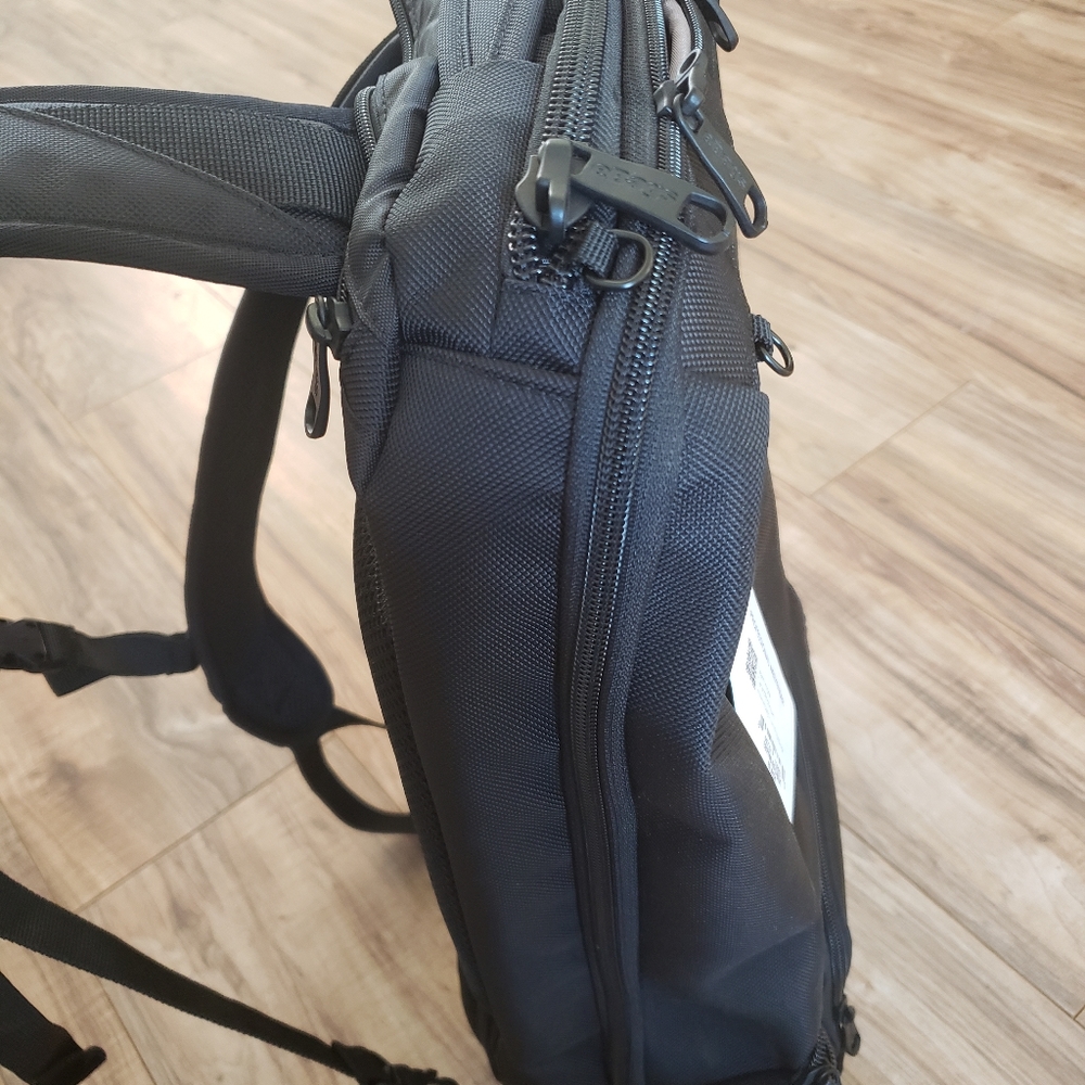 Bag - Picture 3 of 9